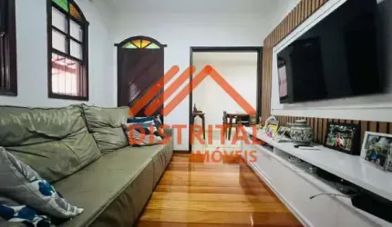 Casa Geminada à venda, 4 quartos, 1 suíte, 2 vagas, Santa Amélia - Belo Horizonte/MG