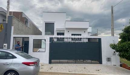 Excelente casa no Residencial Tosi para VENDA