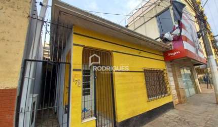 Casa com 2 quartos para alugar na Rua Marquês do Herval, 178, Centro, São Leopoldo por R$ 2.250