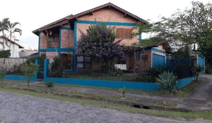 Casa com 4 quartos para alugar na Rua Epifâneo Fogaça, 200, Cristo Rei, São Leopoldo por R$ 6.000