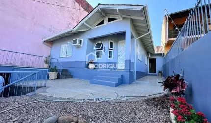Casa com 2 quartos à venda na Avenida Doutor Mário Sperb, 1835, Rio Branco, São Leopoldo por R$ 636.000