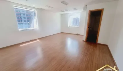 Sala Comercial sendo 31m² para locação, Pronta na Vila Osasco.