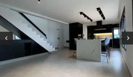 Maravilhosa Cobertura 171m²  em Alphaville recém reformada!