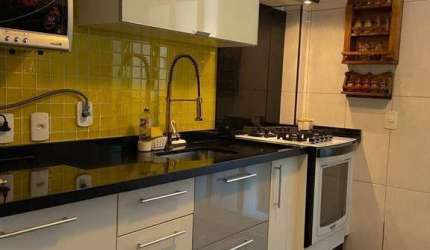 Lindo Apartamento, 3 Quartos - 1 closet e 1 Suíte, 83m².