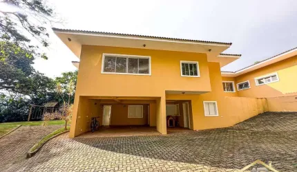 Excelente casa em cond., 362,94m², 5 Dorms, 2 Sts, Santana de Parnaíba - SP