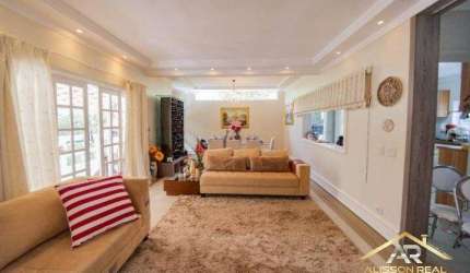 Excelente Casa em Condomínio, 3 Dorms, 1 St, 300m² - Carapicuíba - SP.