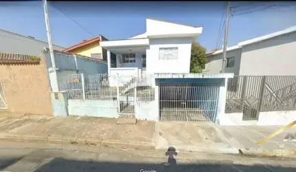 Casa Térrea Jd. das Flôres/Pestana 03 dormitórios + edícula com 02 quartos.