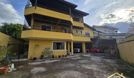 Lindo Sobrado 3 Suítes, 6 Vagas , 430m² de Terreno City Bussocaba/Osasco.