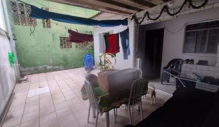 Casa para Venda em Guarujá, Sítio Paecara (Vicente de Carvalho), 2 dormitórios, 1 banheiro, 1 vaga
