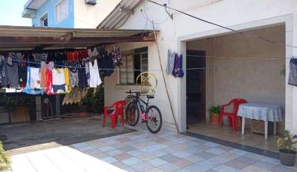 Casa para Venda em Guarujá, Vila Áurea (Vicente de Carvalho), 4 dormitórios, 3 banheiros, 2 vagas