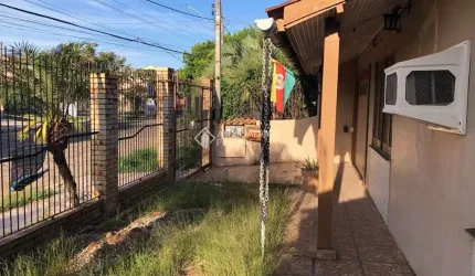 Casa com 4 quartos para alugar na Rua das Araras, 1114, Harmonia, Canoas, 164 m2 por R$ 3.500