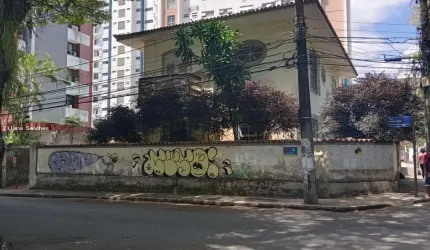 Sobrado para Venda em Salvador, Graça, 5 dormitórios, 5 suítes, 6 banheiros, 5 vagas