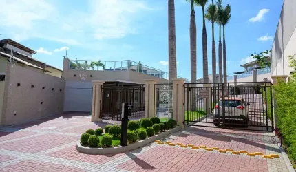 Casa em Condomínio em Mata da Praia - Vitória ES