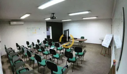 Prédio comercial à venda no Ipiranga - 3 Andares + Cobertura (Rooftop) - Estrutura de escritório montada - 8 vagas de garagem - Cozinha