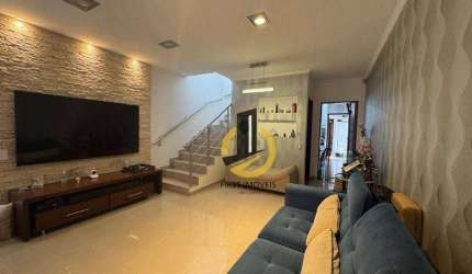 Sobrado à venda no Cambuci - 140m² - 3 dormitórios (1 suíte) - Ar condicionado - Churrasqueira - 2 vagas de garagem - no Cambuci