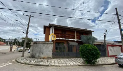 Casa Sobrado no bairro Além Ponte em Sorocaba/SP!