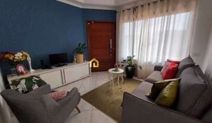 Casa assobradada à venda no  Parque Esmeralda.