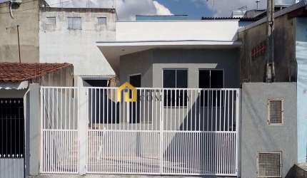 Casa térrea com 2 quartos sendo uma suíte, no Paruqe das Paineiras Sorocaba-SP.