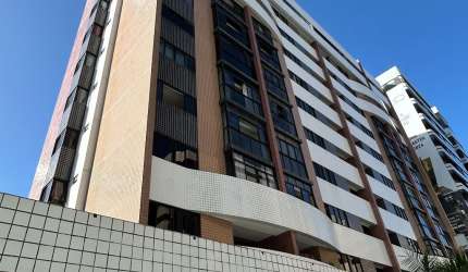 Apartamento com 3 Quartos para Alugar no Condomínio Monte Carlo – Jatiúca, 105m²