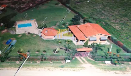 Chácara com 3 dormitórios à venda, 110 m² por R$ 1.600.000,00 - Condomínio Jardim dos Laranjais - Indaiatuba/SP