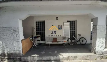 Casa comercial à venda na avenida Paulo de Frontin.