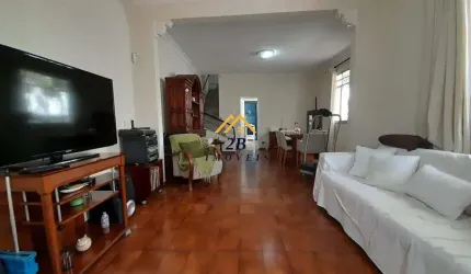 Casa residencial ou comercial em Vila Isabel.
