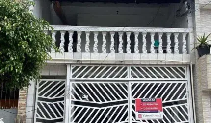 Oportunidade Imperdível! 3 Casas à Venda no Mesmo Quintal! Você está em busca de um novo lar ou um investimento? Temos a solução perfeita para você!