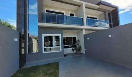 Sobrado com Piscina para as Férias de sua família imóvel proximo do mar