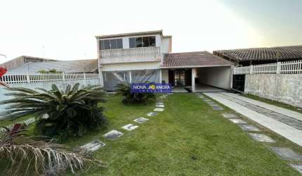 Casa com piscina