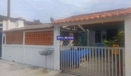 Casa a Venda com 02 dormitórios sendo 01 suíte