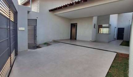 Casa para Venda em Campo Grande, Vila Nasser, 3 dormitórios, 1 suíte, 2 banheiros, 2 vagas
