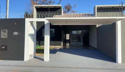 Casa para Venda em Campo Grande, Jardim Batistão, 3 dormitórios, 1 suíte, 1 banheiro, 2 vagas