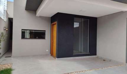 Casa para Venda em Campo Grande, Rita Vieira, 3 dormitórios, 1 suíte