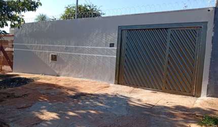 Casa para Venda em Campo Grande, Jardim Colúmbia, 2 dormitórios, 1 banheiro, 2 vagas