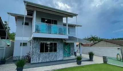 Casa com 3 quartos (sendo uma suíte) na Guabiruba