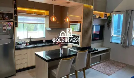 Casa à Venda semi mobiliada com 2 quartos e piscina no bairro da Limeira Baixa