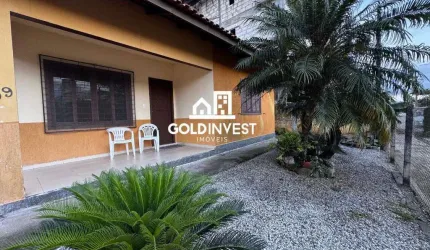 Casa no bairro Santa Terezinha com 3 quartos e amplo terreno de 500m²