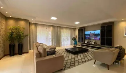 Casa alto padrão próximo ao Centro (aceita permuta)