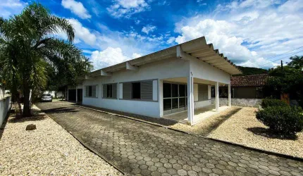 Casa à venda, 3 quartos, 2 vagas, Santa Terezinha - Brusque/SC