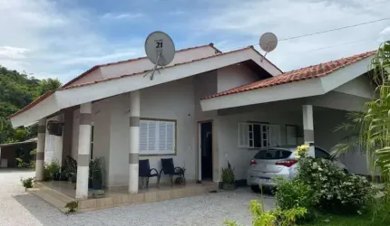 Casa à venda, 2 quartos, 2 vagas, Guabiruba Sul - Guabiruba/SC