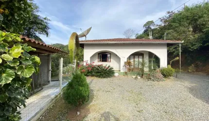 Casa à venda, 3 quartos, 3 vagas, Santa Luzia - Brusque/SC