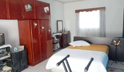 Casa à venda, 4 quartos, 2 suítes, 5 vagas, Centro - Brusque/SC