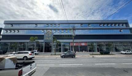Sala comercial no BKR Park Mall disponível para locação!!!