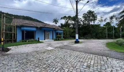 Sala comercial com 240m² no bairro Imigrantes!!!