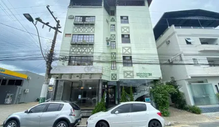 Sala comercial com 40m² no Centro de Brusque!!!