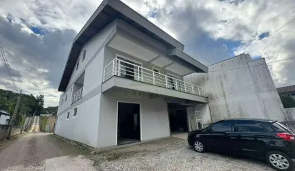 Casa com 3 quartos no bairro Santa Luzia!!!