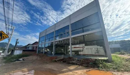 Sala comercial com 60m² no bairro Guabiruba Sul!!!