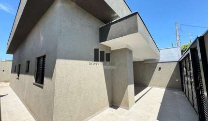 Casa 3 dormitórios para Venda em São José do Rio Preto, Parque Residencial J. Macedo, 3 dormitórios, 1 suíte, 3 banheiros, 2 vagas