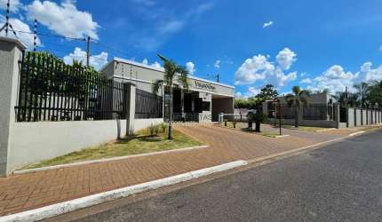 Casa em Condomínio para Venda em Guapiaçu, Condominio Villagio Gama, 3 dormitórios, 1 suíte, 2 banheiros, 2 vagas