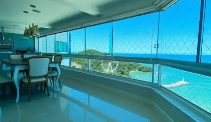 FRENTE MAR - 4 SUÍTES - VENDA OU LOCAÇÃO ANUAL